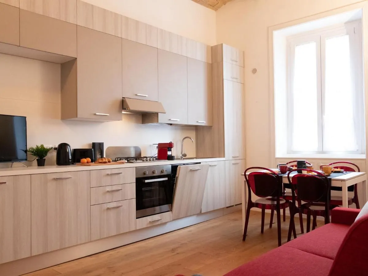 The Best Rent - One-Bedroom Apartment Near San Pietro Roma